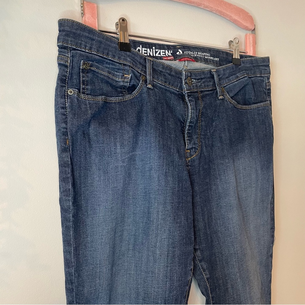 Denizen from Levi's Dark Wash Women's Skinny Jeans - Picture 4 of 11